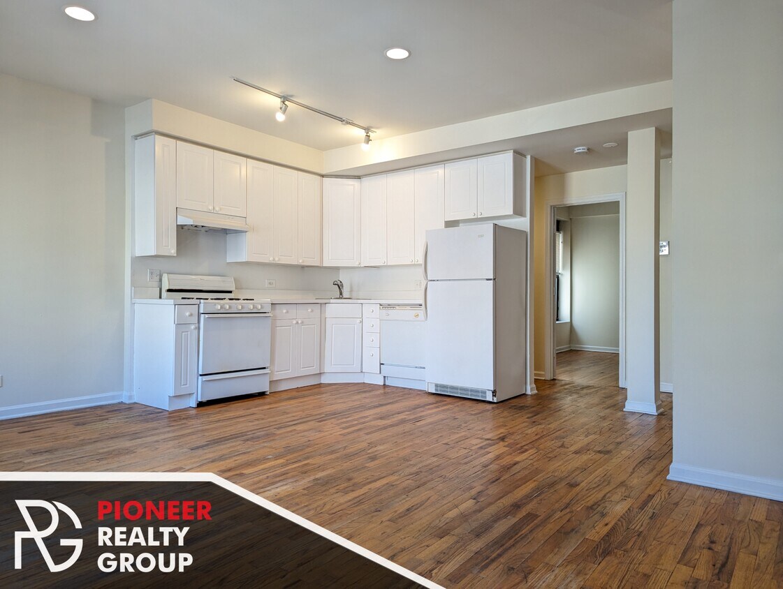 Foto principal - 927 W Dakin St
