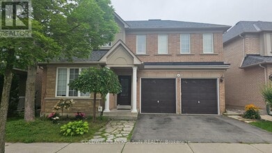 Building Photo - 44 Skywood Dr