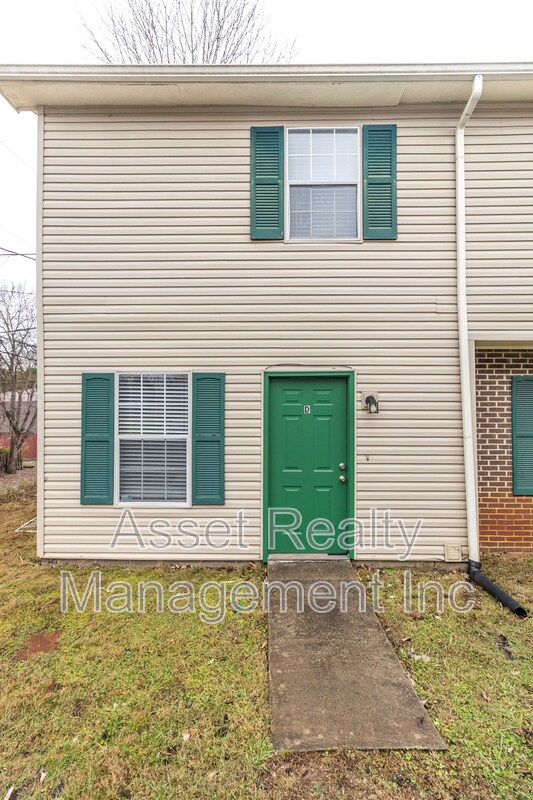 Foto del edificio - 9157 Cedarpark Ln NW