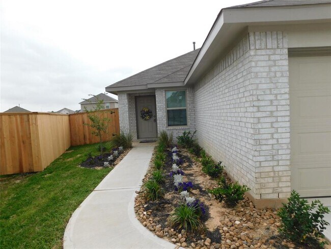 Foto del edificio - 4509 Auburn Crest Dr