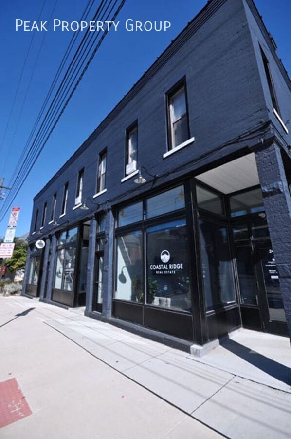 Building Photo - 250 1/2 W 5th Ave Building Photo - 250 1/2 W 5th Ave