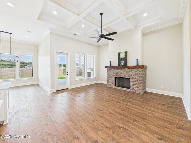 Foto del edificio - 104 Carriage Lakes Dr