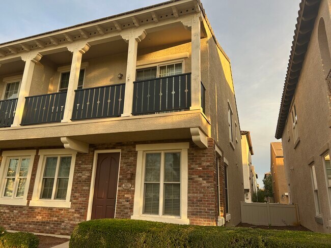 Foto del edificio - 3621 E Leslie Dr