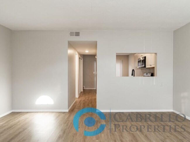 Foto del edificio - 595 7th St