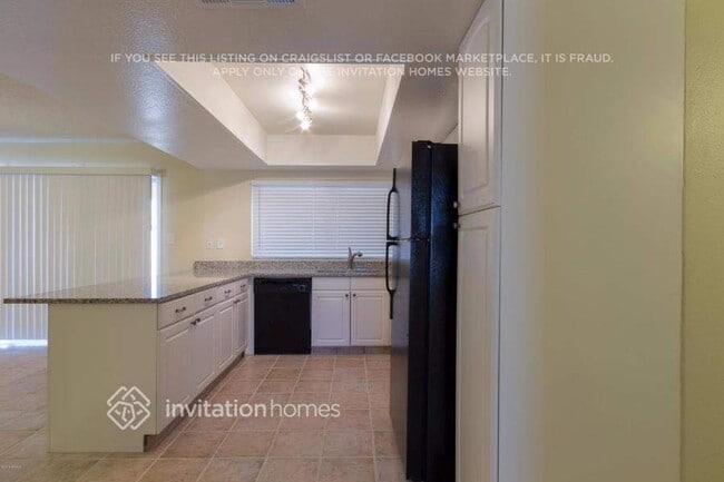 Foto del edificio - 5420 W Desert Cove Ave