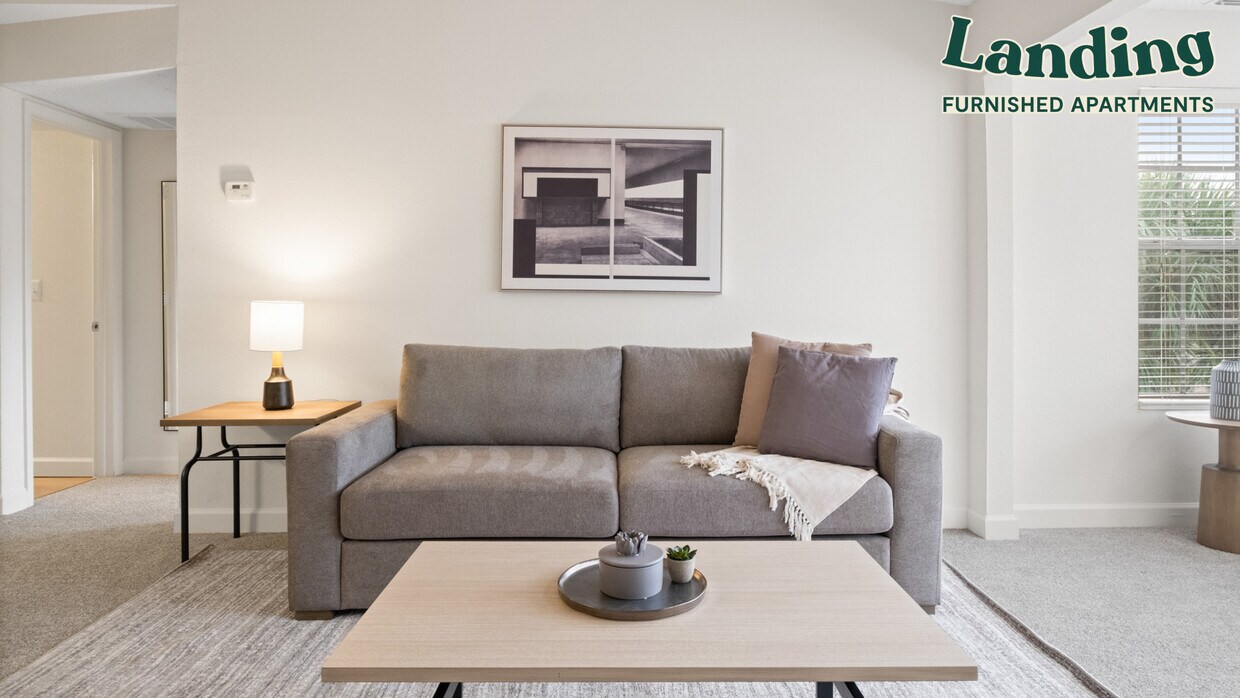 Foto principal - 13621 Feather Sound Cir E