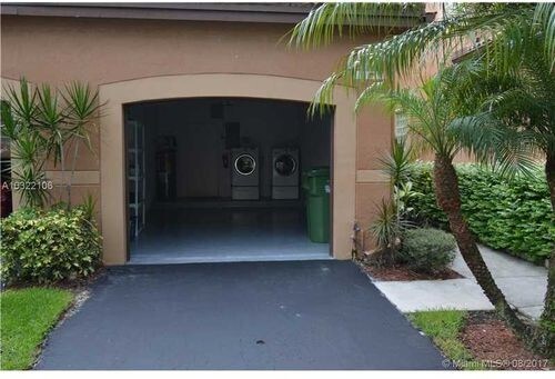 Primary Photo - 1497 Veracruz Ln