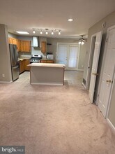 Building Photo - 42 Rampart Dr