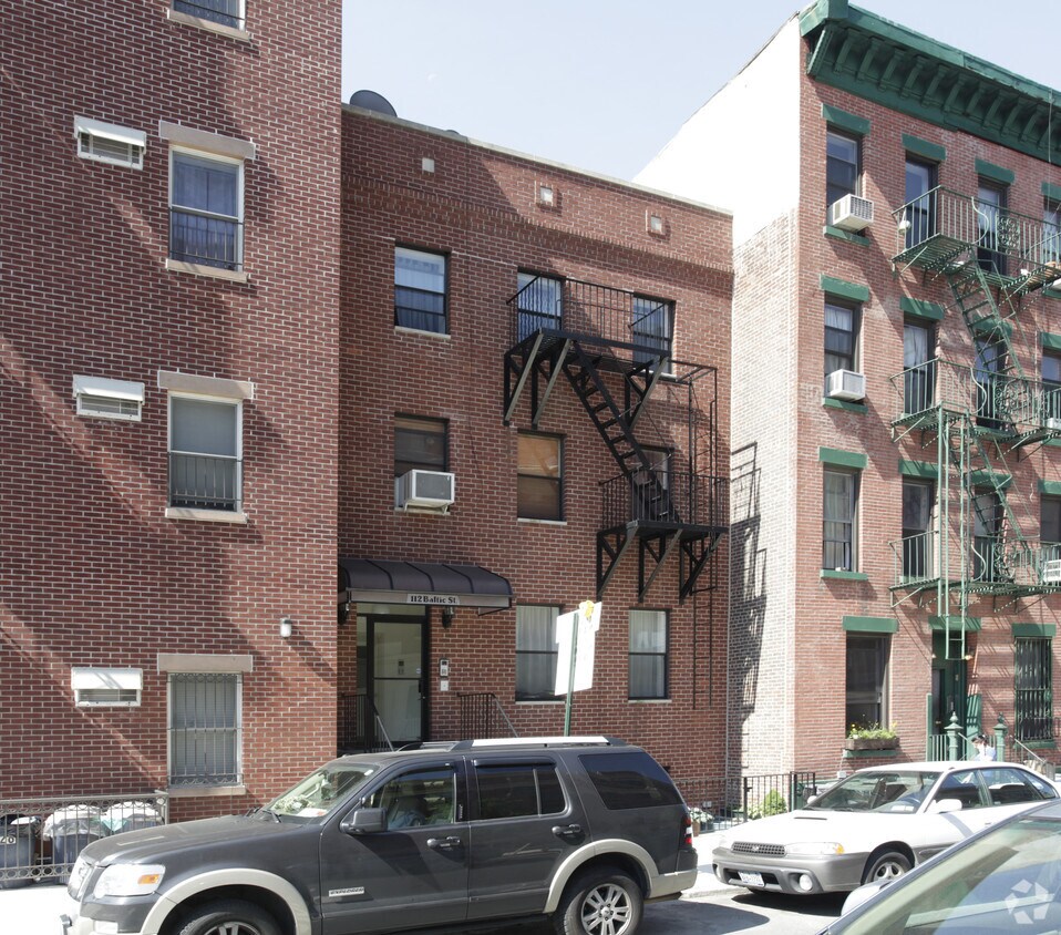 Primary Photo - 112 Baltic St