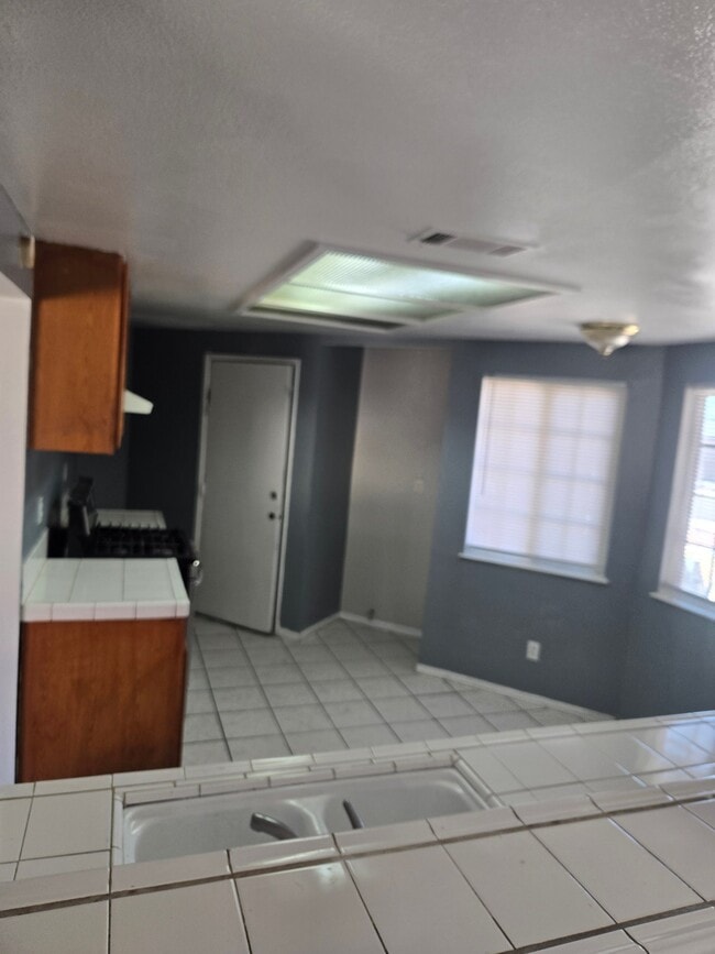 Building Photo - 37210 Sabal Ave