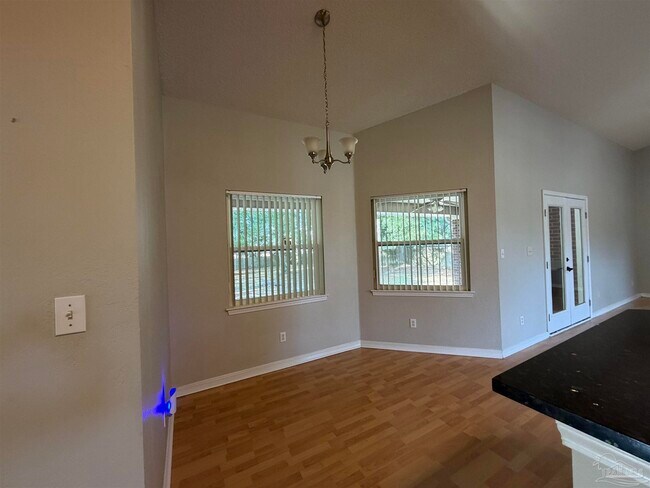 Building Photo - 5614 Whispering Woods Dr