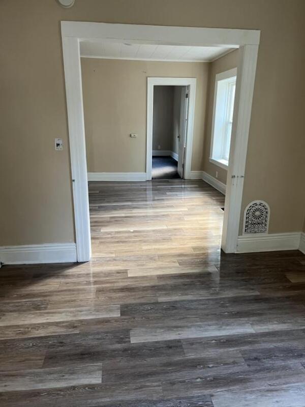 Foto del edificio - 37 Ferndale Crescent