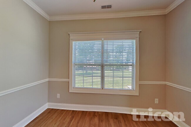 Foto del edificio - 1306 Crescent Ridge Drive