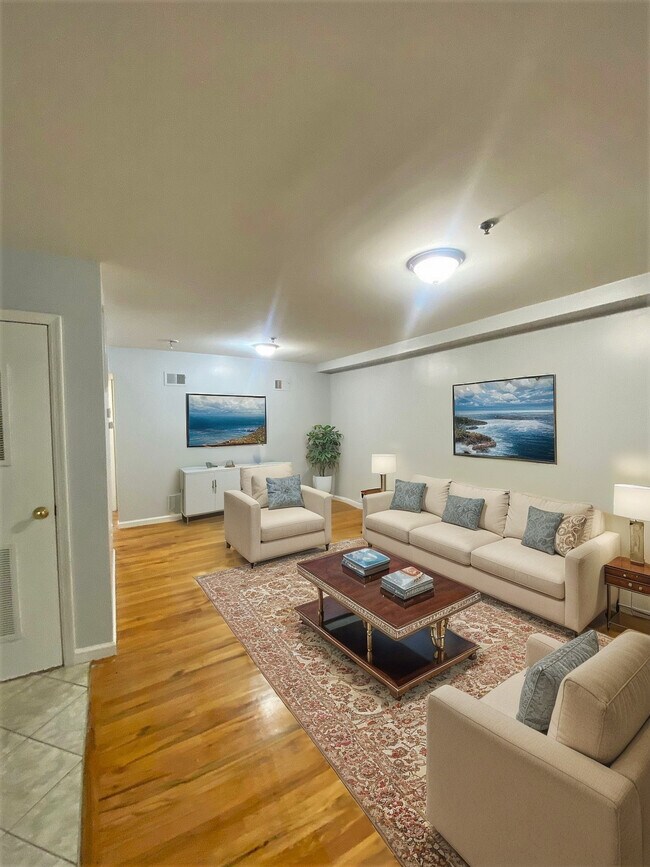 Foto del edificio - 812 - OM-812 New York Avenue LLC