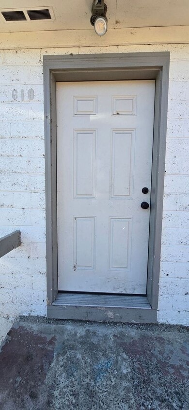 Primary Photo - 610 N 3rd St