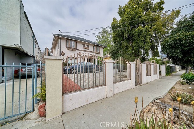 Building Photo - 1857 11th Pl