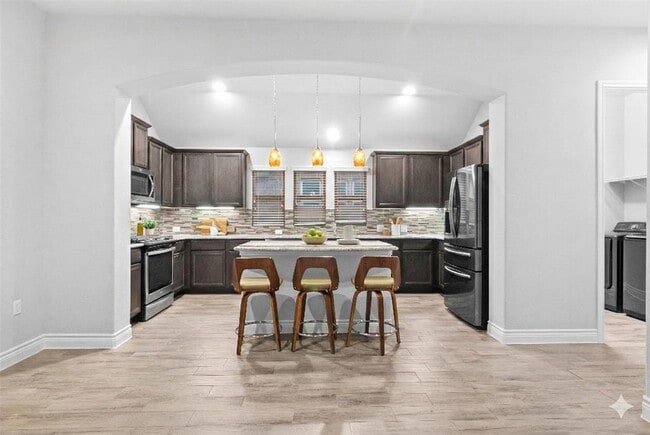 Building Photo - 7704 Vista Mejor Dr