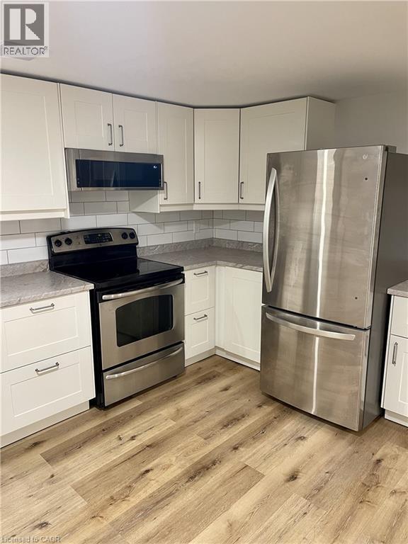 Photo du bâtiment - 64 W 25th St