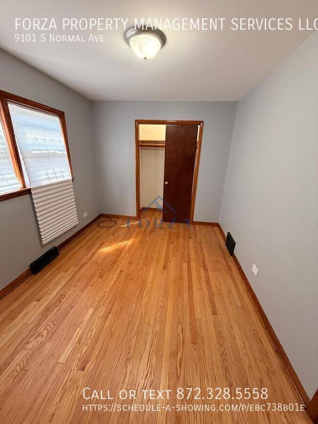 Foto del edificio - 9101 S Normal Ave