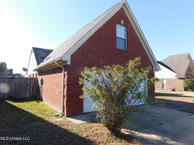 Building Photo - 2469 Lasonya Ln