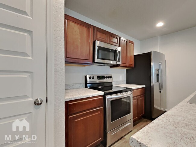 Foto del edificio - 13011 Lineberry Ln