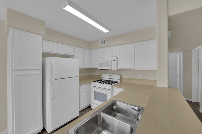 Foto del edificio - You will love this 2 bedroom condo! Update...