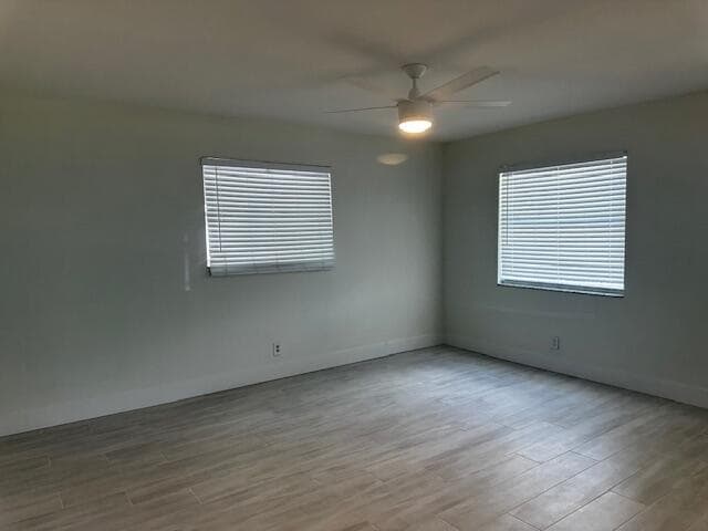 Foto del edificio - 4864 Lincoln Rd