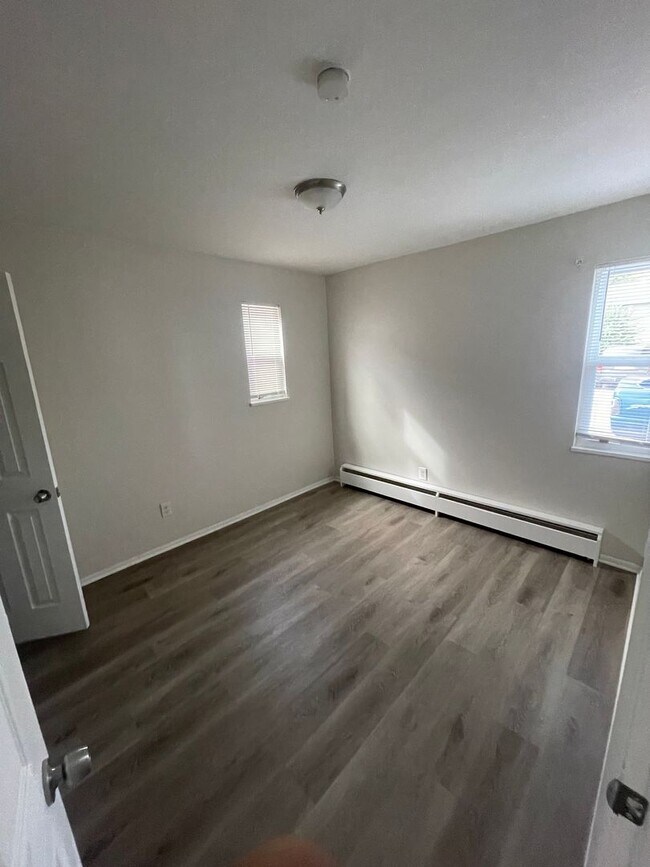 Foto del edificio - East Boulder - 2BR/1BA - AVAILABLE August 1st 2026