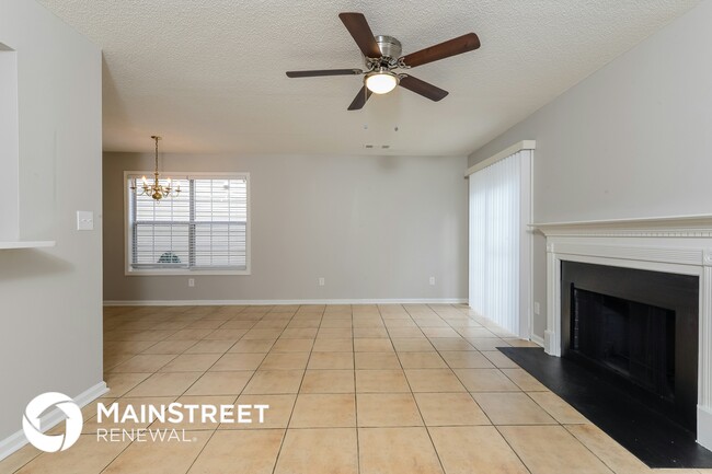 Foto del edificio - 3667 Sapphire Ct