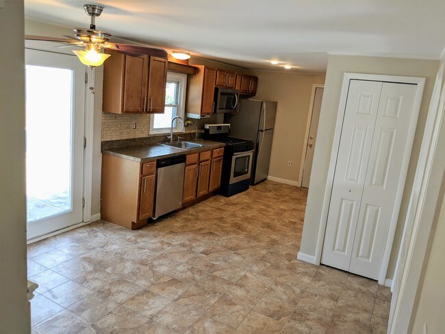 Building Photo - 30 Girard Ave