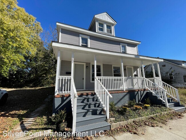 Building Photo - 3 br, 1 bath House - 209 S 2nd Street