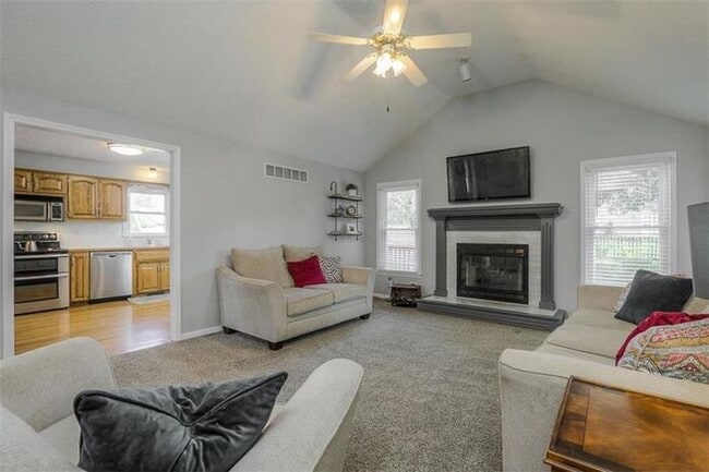 Building Photo - GORGEOUS Home in the Liberty School District-Available in JUNE!!