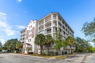 Building Photo - 821 Del Rio Way