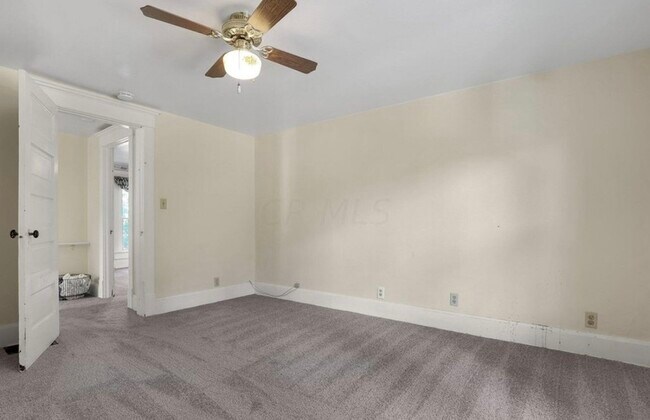 Building Photo - 566 Kibler Ave