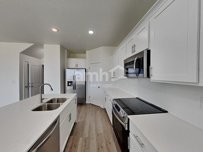 Foto del edificio - 1232 W Mahogany St