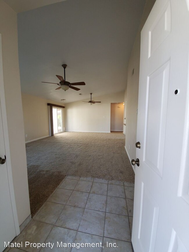 Building Photo - 2 br, 2 bath House - 808 W. UNION AVE