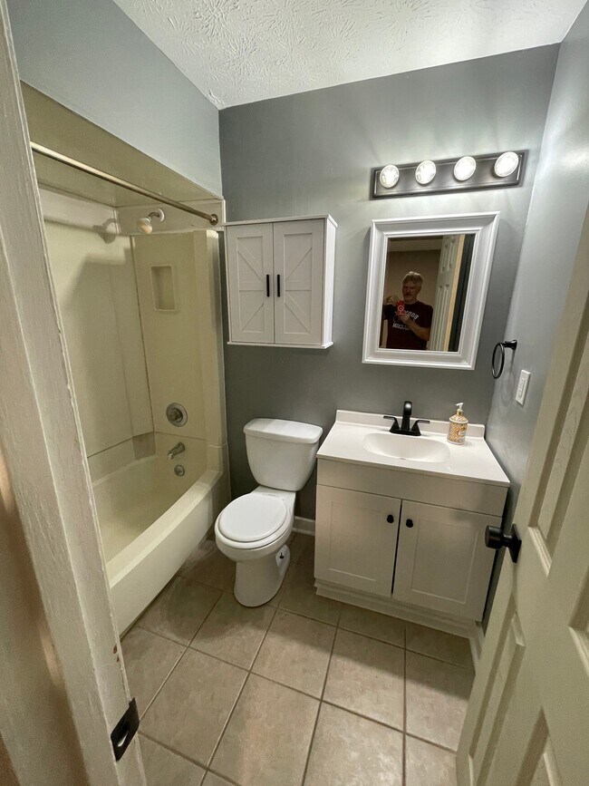 Foto del edificio - 3173 Dove Ct SW