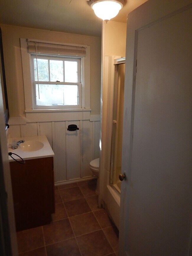 Building Photo - 0457