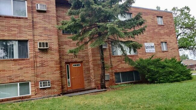Foto del edificio - 102 5th St E