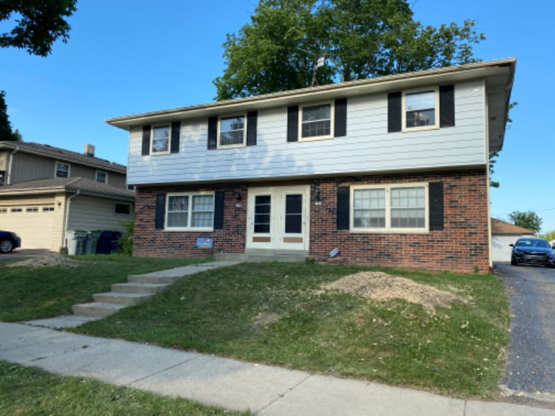 7726 N 80th St, Milwaukee, WI 53223 Townhome Rentals in Milwaukee WI