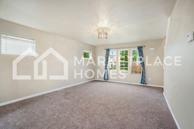 Building Photo - 8756 Aveling Way