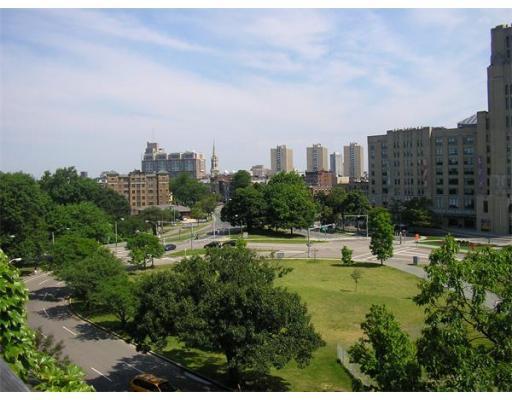 Foto del edificio - 100 Riverway