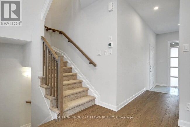 Photo du bâtiment - 926 Athenry Ct