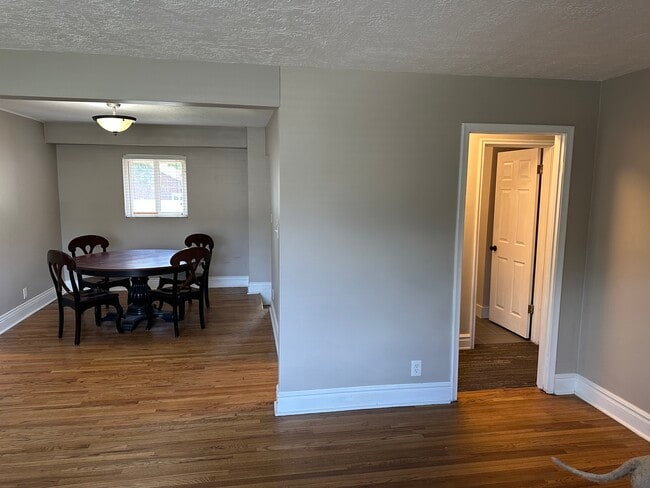 Building Photo - 3396 S Lorraine Cir