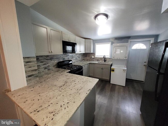 Foto del edificio - 617 Archer St