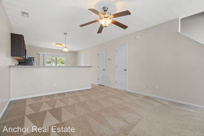 Foto del edificio - 2 br, 2.5 bath House - 215 Glen Cannon Drive