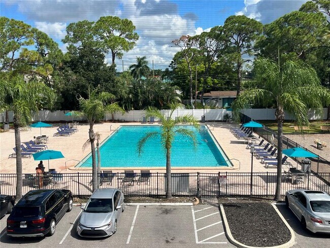 Building Photo - 2740 Coconut Bay Ln