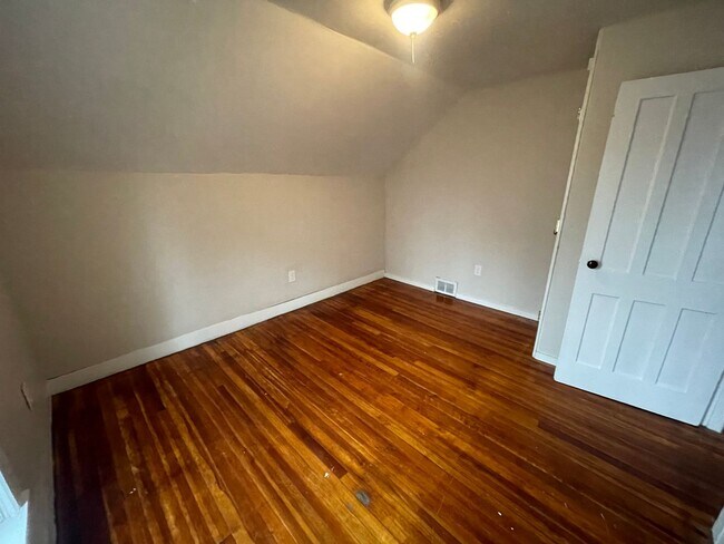 Foto del edificio - 3 Bedroom Single-Family House in Cortland