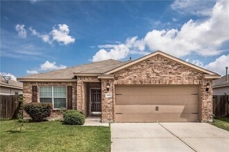 Building Photo - 600 Noble Grove Ln