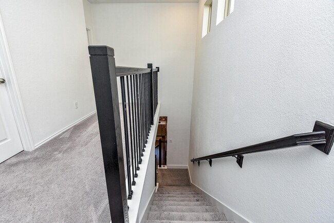 Foto del edificio - 10310 Marston Vineyard Dr